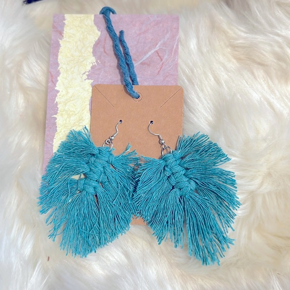 Macramé Feather-Weight Macrame Dangle 100%Cotton Earrings Every Color Available - Picture 1 of 14